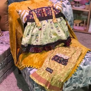 Matilda Jane set EUC size 4 EUC.